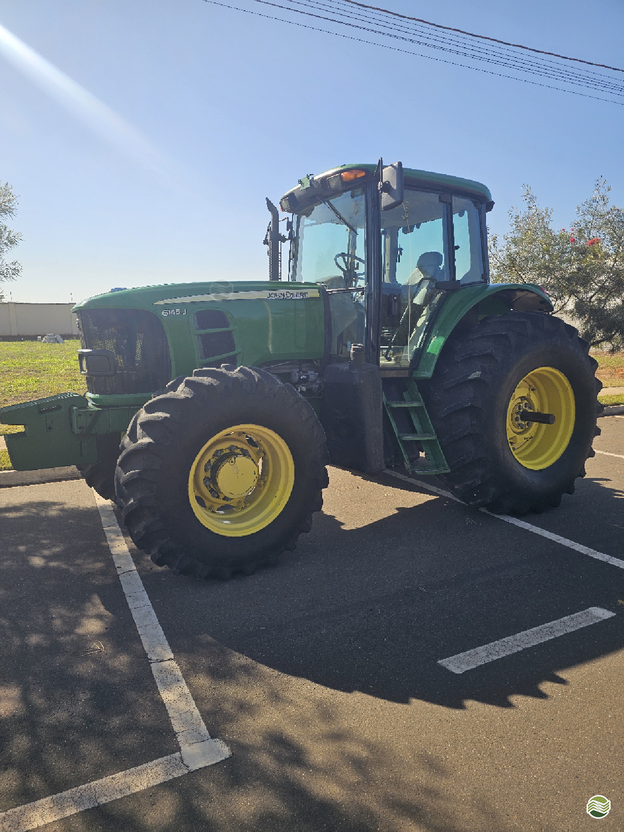 TRATOR JOHN DEERE JOHN DEERE 6145J Tração 4x4 Marin Tratores BIRIGUI SÃO PAULO SP